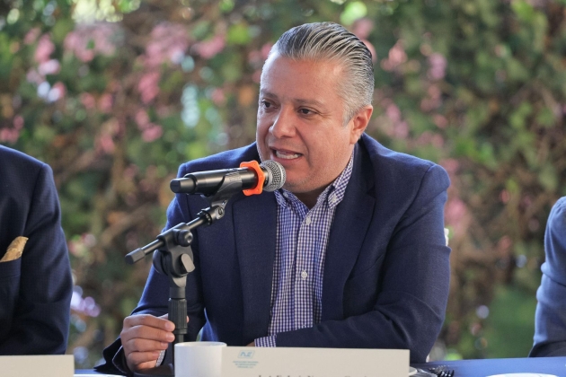 Las y los conductores ya pueden tramitar su tarjeta de circulación digital: Luis Navarro Secretario de Administración y Finanzas  