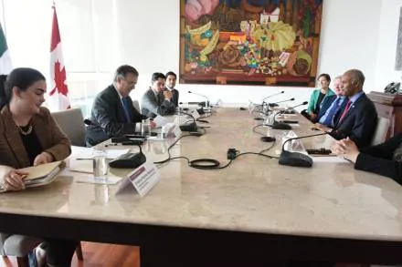 El canciller Ebrard y el ministro Hussen de Canadá dialogan sobre trabajo conjunto en contra del Racismo 