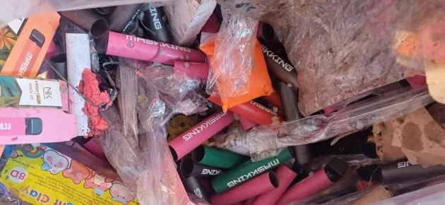 Aseguran 130 mil vapeadores en LC; los pretendían ingresar ilegalmente al país 