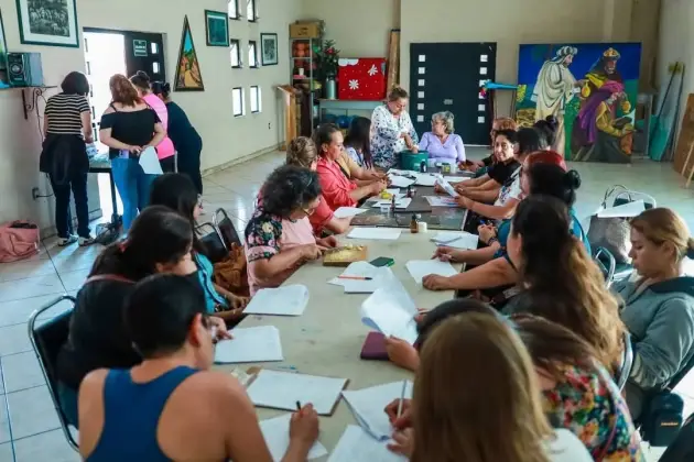 Con éxito se realiza taller de Medicina Integrativa para mujeres de Zacapu 