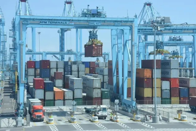 Lázaro Cárdenas se consolida en inversión extranjera y modernización portuaria: Sedeco 