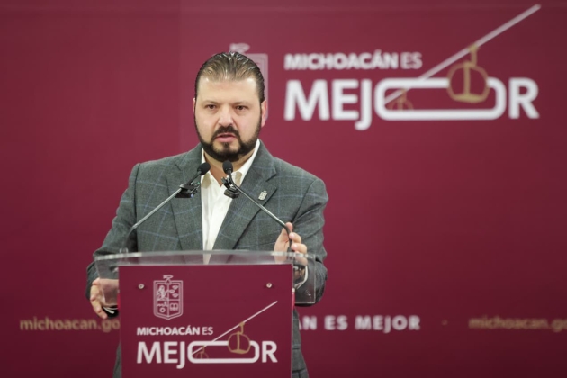 Programa de internet gratuito garantiza a estudiantes un derecho fundamental: Raúl Zepeda 