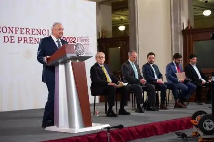 Participan más de 10 mil médicas y médicos en Jornada nacional de reclutamiento y contratación de especialistas 