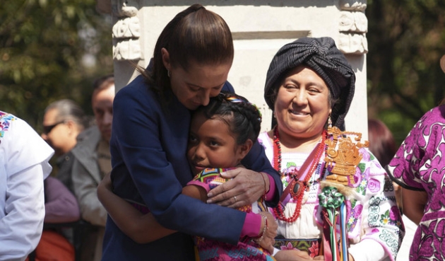 Develación de esculturas de mujeres ancestras en el Paseo de las Heroínas, símbolo firme contra el racismo, clasismo y machismo: CSP
